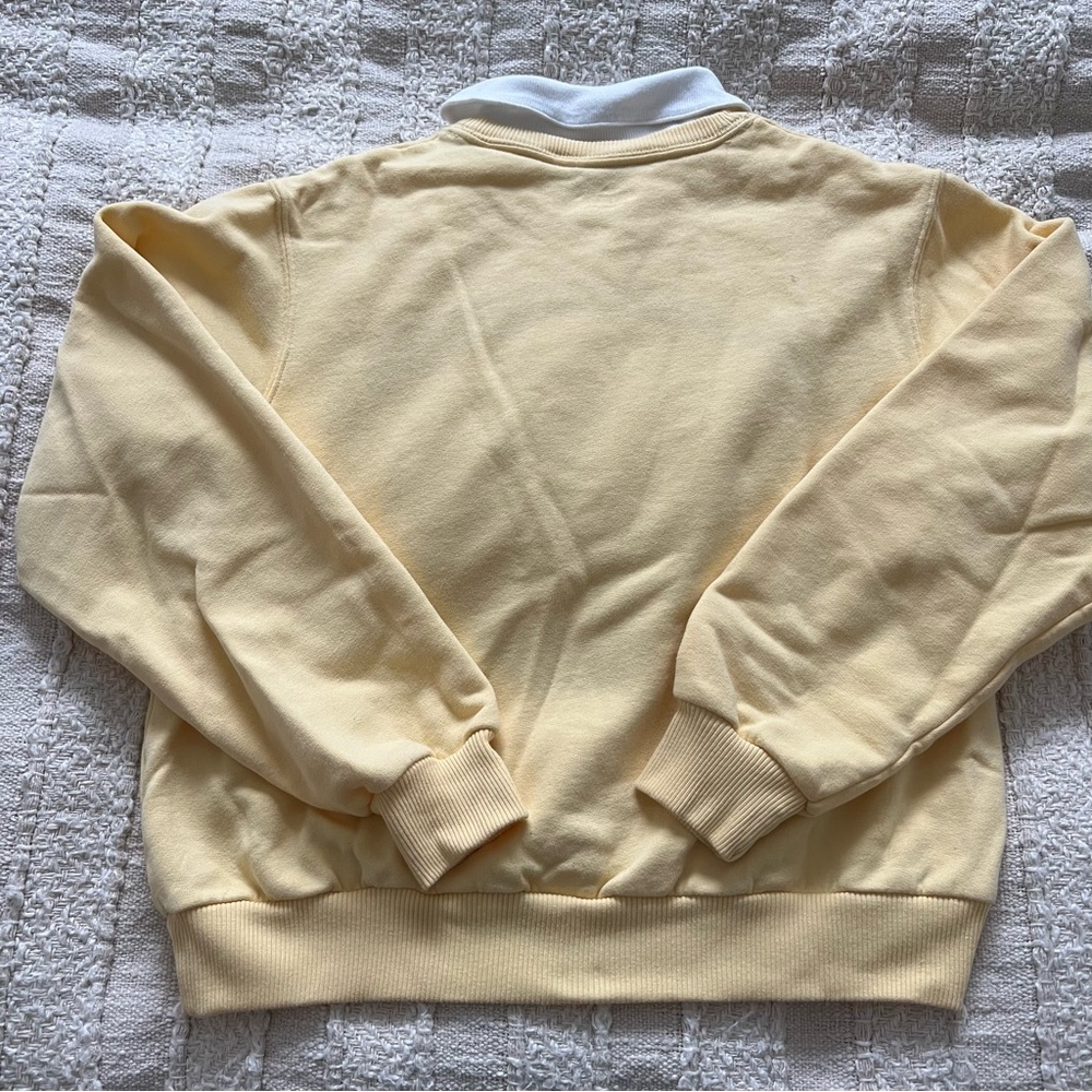 Yellow Preppy Hollister Sweatshirt - Picture 5 of 6